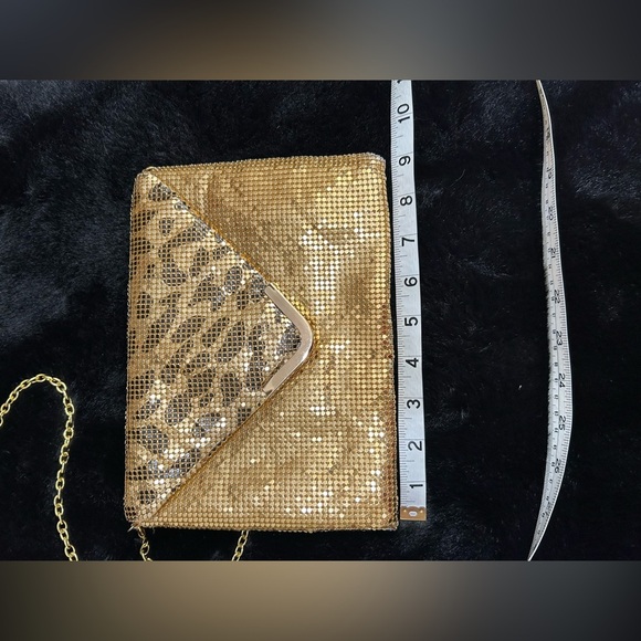 Vintage Gold Mesh Purse with Leopard Print Detail - Picture 8 of 12